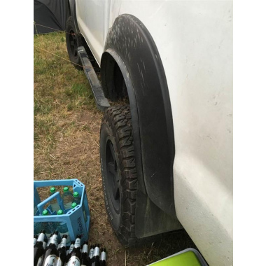 Kotflügelverbreiterung universal TREKFINDER | 20 mm breit | 15cm lang +++ MUSTER +++ ✔ Gummilippe zum Testen, z.B. an VW, BWM, FORD, FIAT, SUZUKI, JEEP®, LAND ROVER, AUDI, MERCEDES, RENAULT, uvm